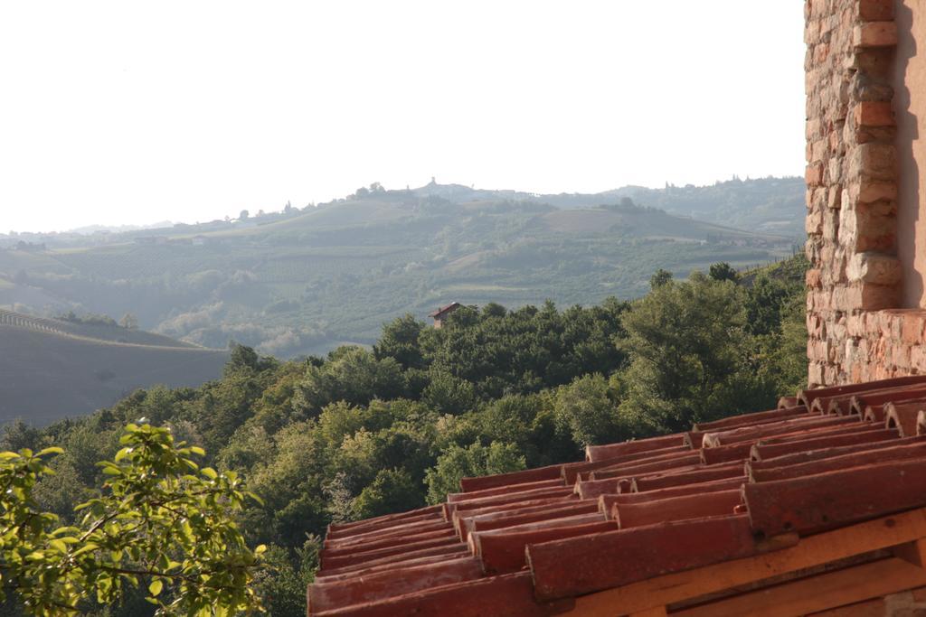 B&B Acaso Serralunga d'Alba Extérieur photo